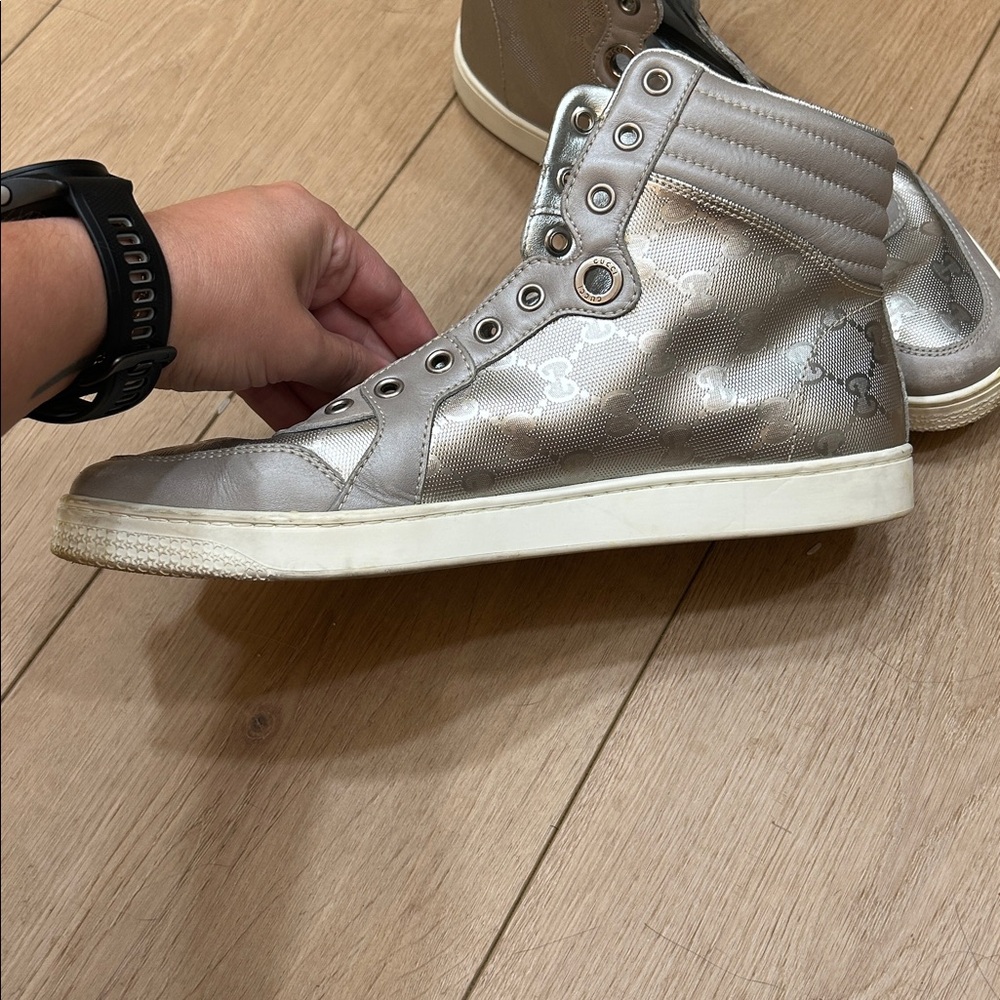 Gucci High Top Sneakers 6.5 - Picture 11 of 16